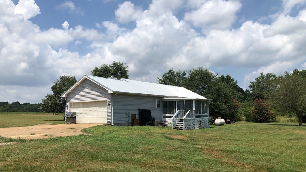 MLW Replaces Shingle Roof with a New Metal Roof in Danielsville GA